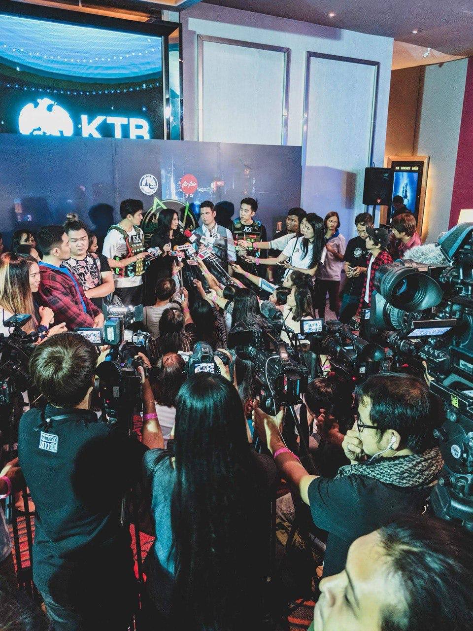 G interviewed at the Dropzone Festival press conference